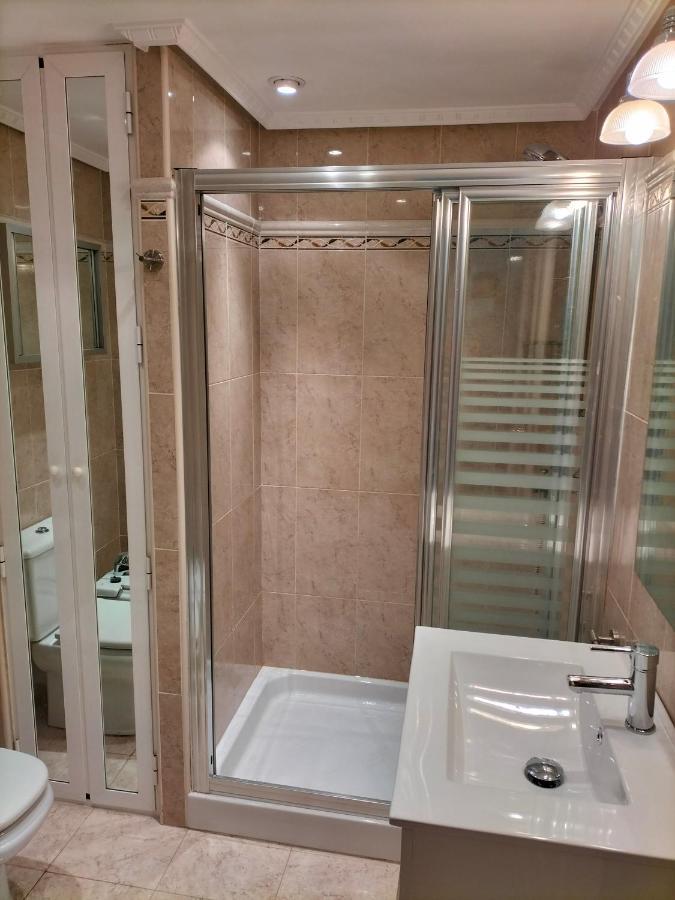 Apartamento 1ª Linea Playa Garaje Piscinas Terraza Torremolinos Exteriör bild