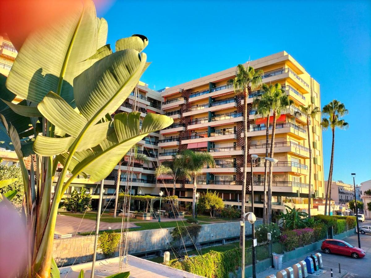 Apartamento 1ª Linea Playa Garaje Piscinas Terraza Torremolinos Exteriör bild